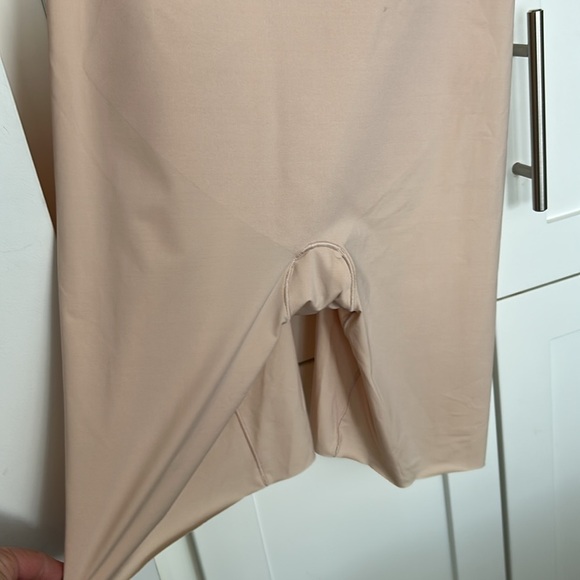 SPANX Open Bust Mid Thigh Bodysuit Shapewear Nude Women size 3x NEW - Picture 4 of 14